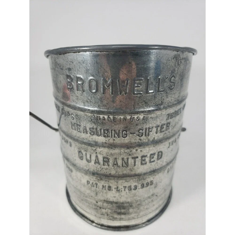 Vintage Bromwell's 3 Cup Measuring Sifter Red Wood Handle USA Farmhouse Decor